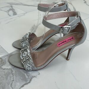 BETSY JOHNSON Gabriel Heels